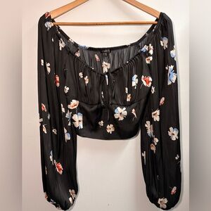 Dynamite Women’s S Floral Black Top